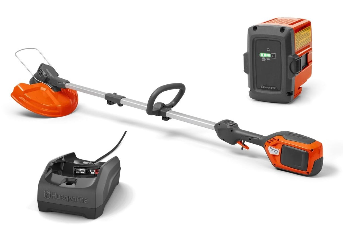 Husqvarna 215iL mit Akku und Ladegerät