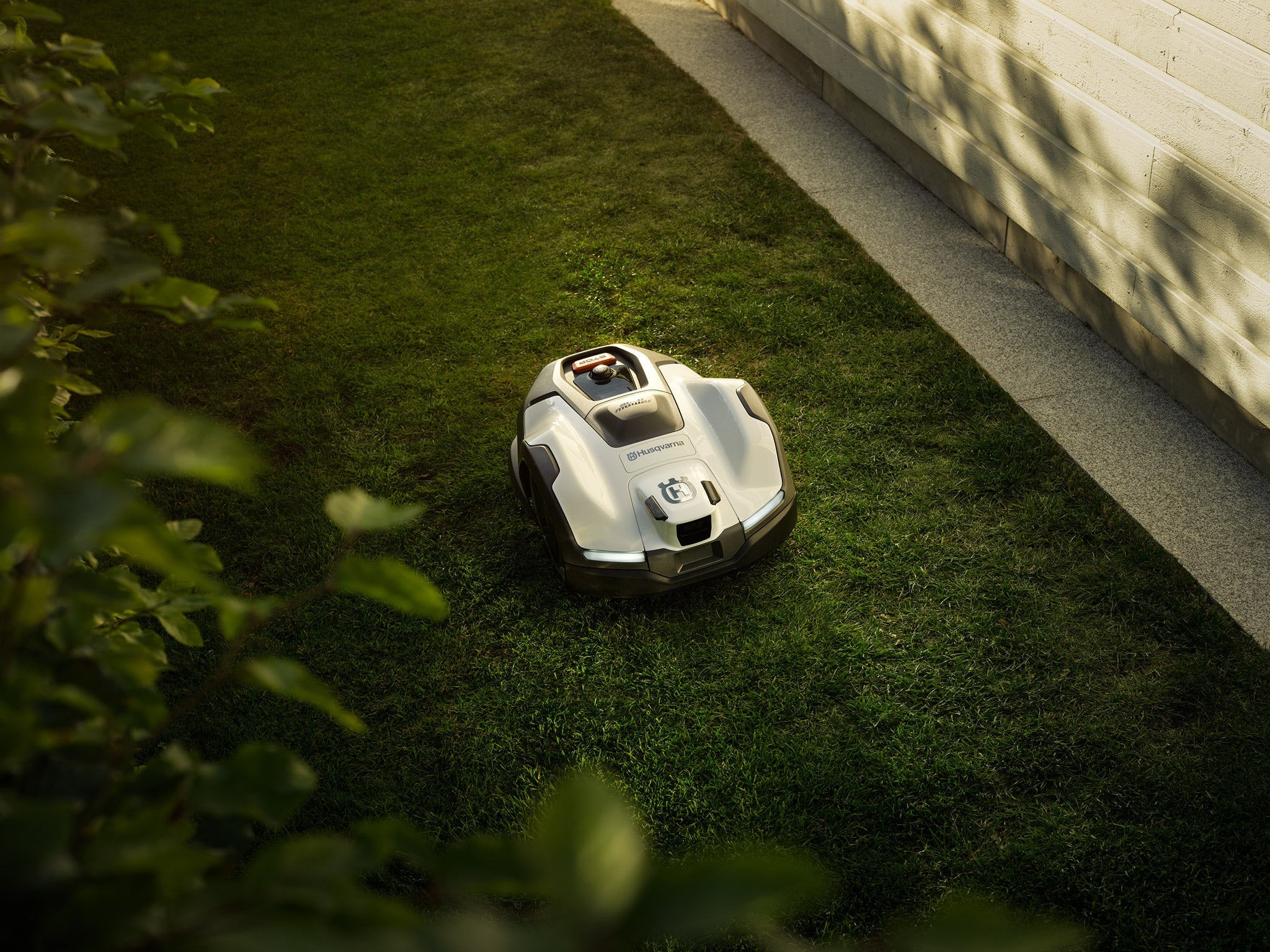 Husqvarna Automower® 405VE NERA