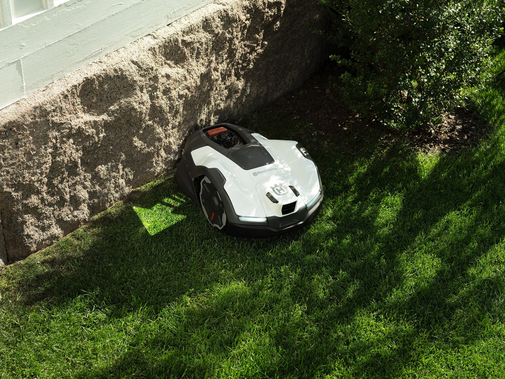 Husqvarna Automower® 410VE NERA