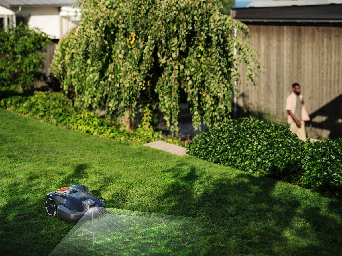 Husqvarna Automower® Aspire® R6V